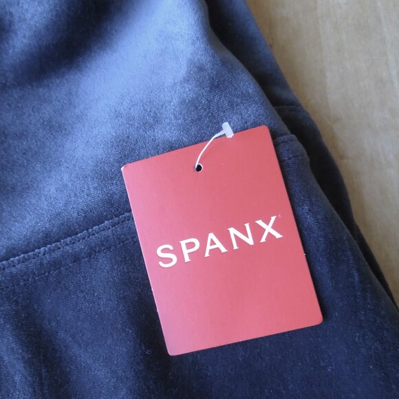 Spanx Velvet Leggings NWOT Size Medium Blue Grey Excellent - Picture 2 of 5